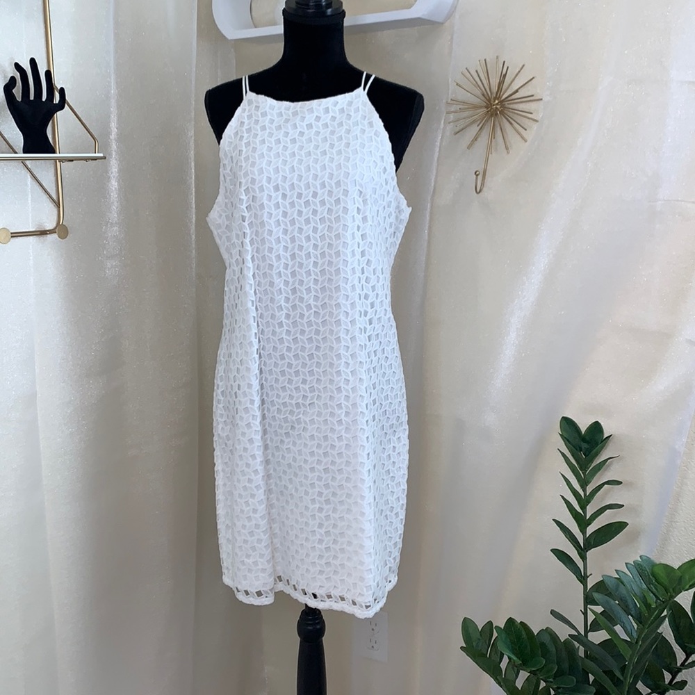 White textured dress
